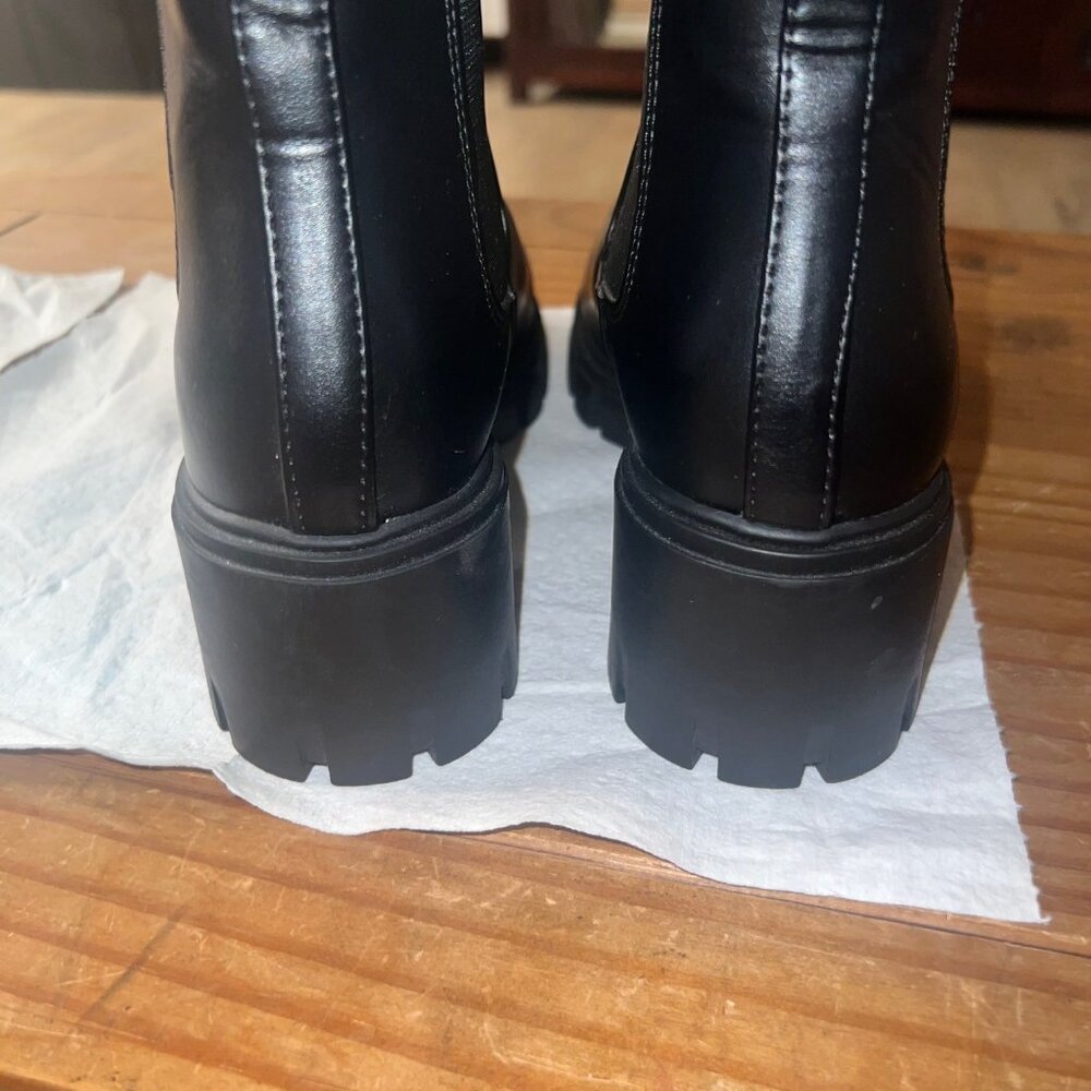 MADDEN GIRL "TESSA" CHUNKY BLACK BOOTIES SIZE 9.5 - Picture 10 of 16